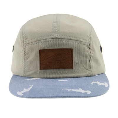 Cappello a cappello di corduroy con picco piatto e cinghia di pelle