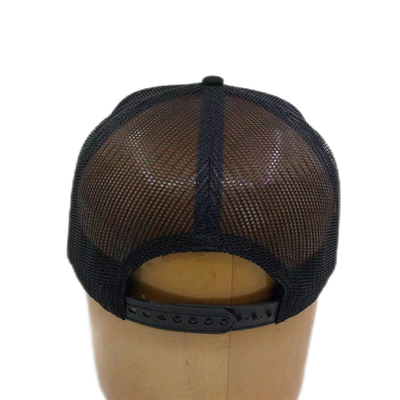 6 pannello Flat Peak regolabile mesh Trucker cappello con chiusura Snapback