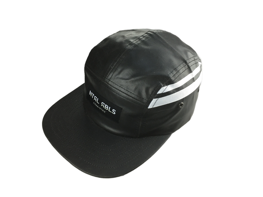 Cappelli da campo di 5 pannelli alla moda con visore PU piatto e logo dell'etichetta tessuta