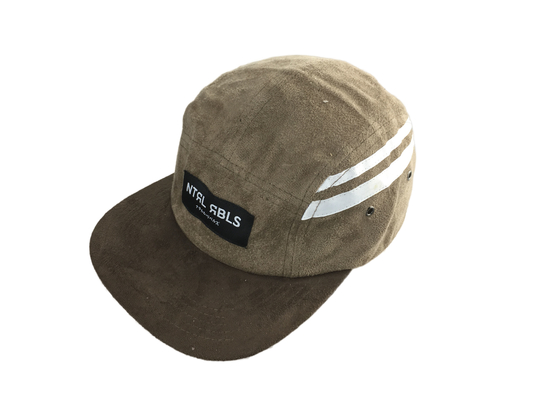 Cappelli da campo di 5 pannelli alla moda con visore PU piatto e logo dell'etichetta tessuta